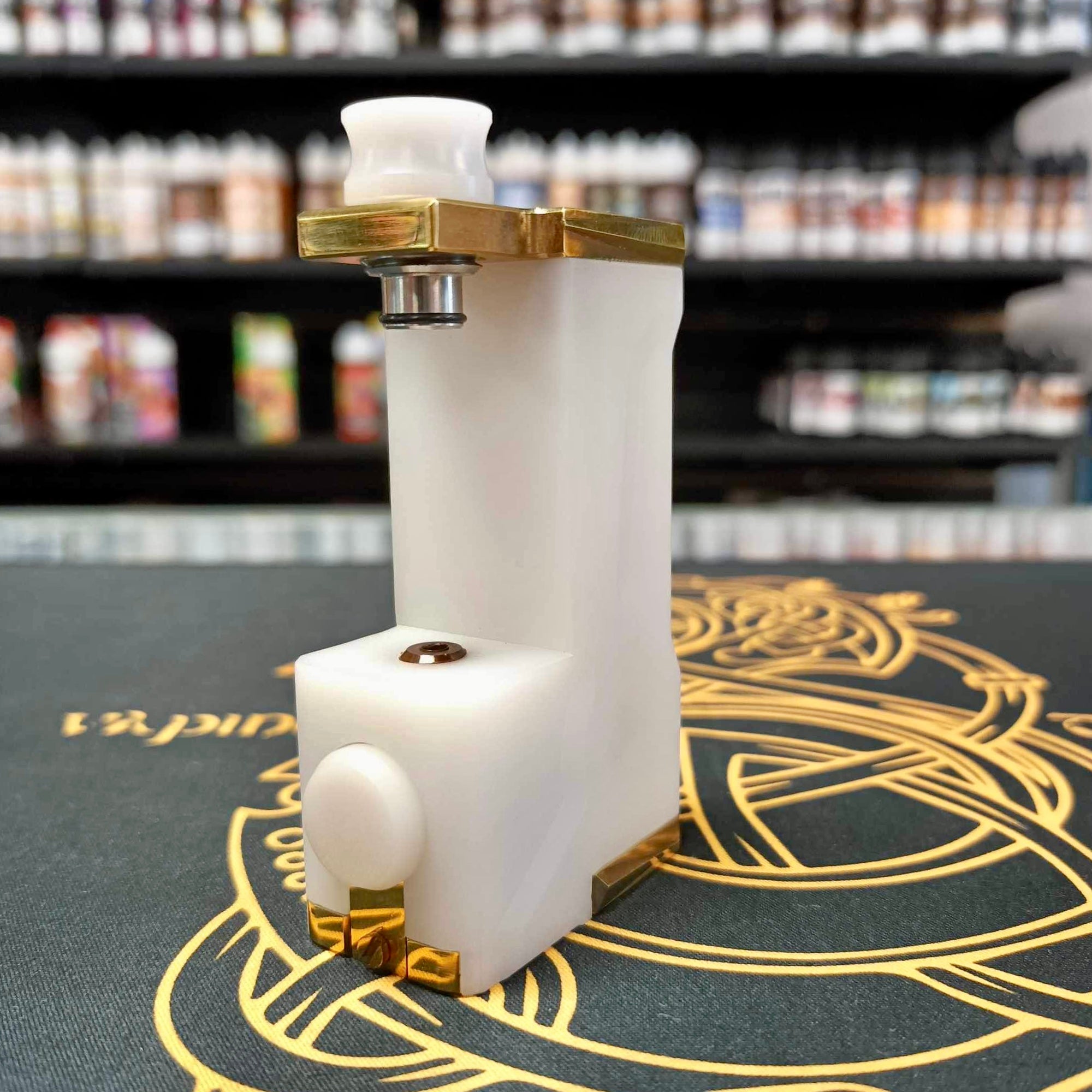 Boxter Boro Mech Mod by VapeBreed (Vaping Delights Edition)