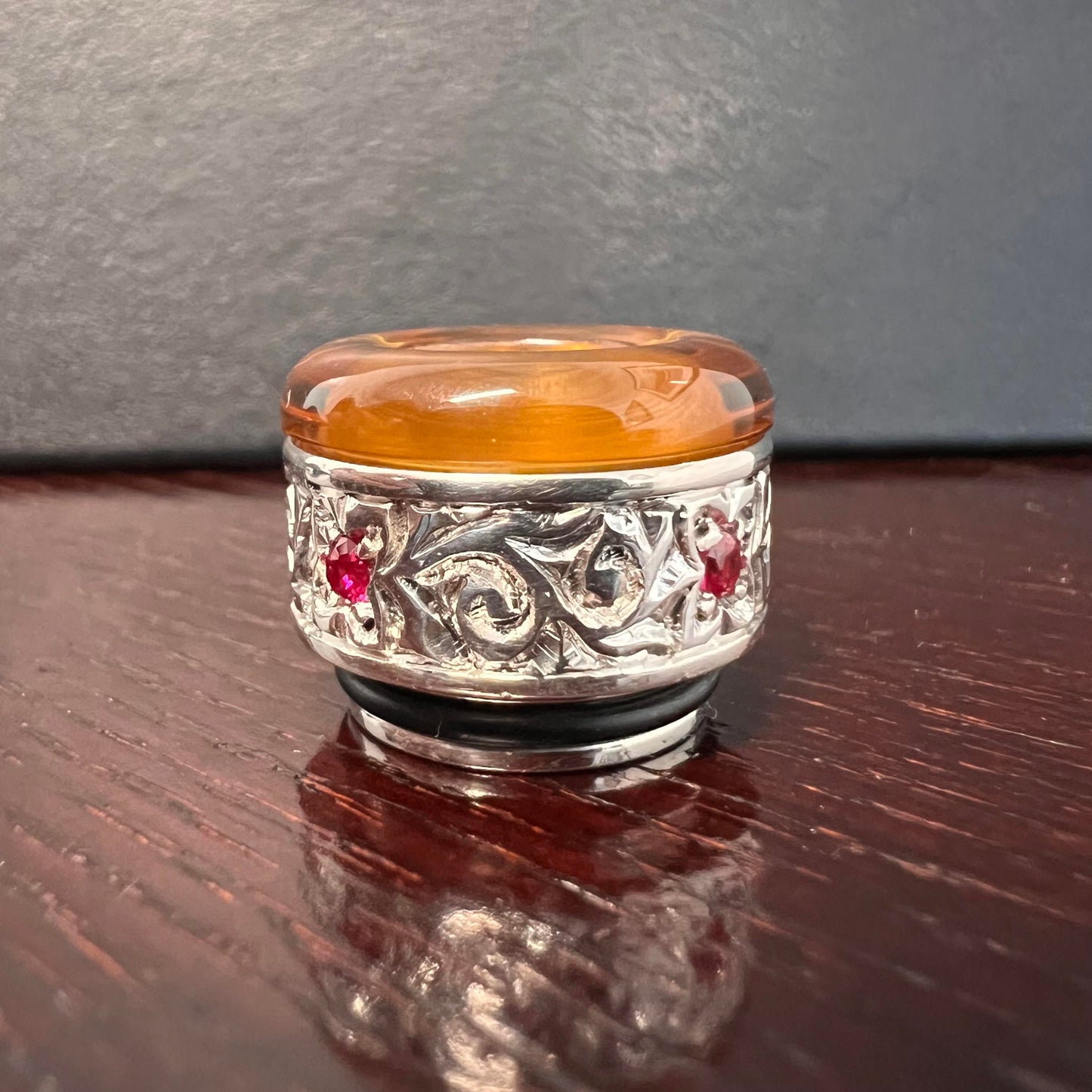 HATI/PILAK HARI Stones Silver Drip Tip by 2JNT Philippines