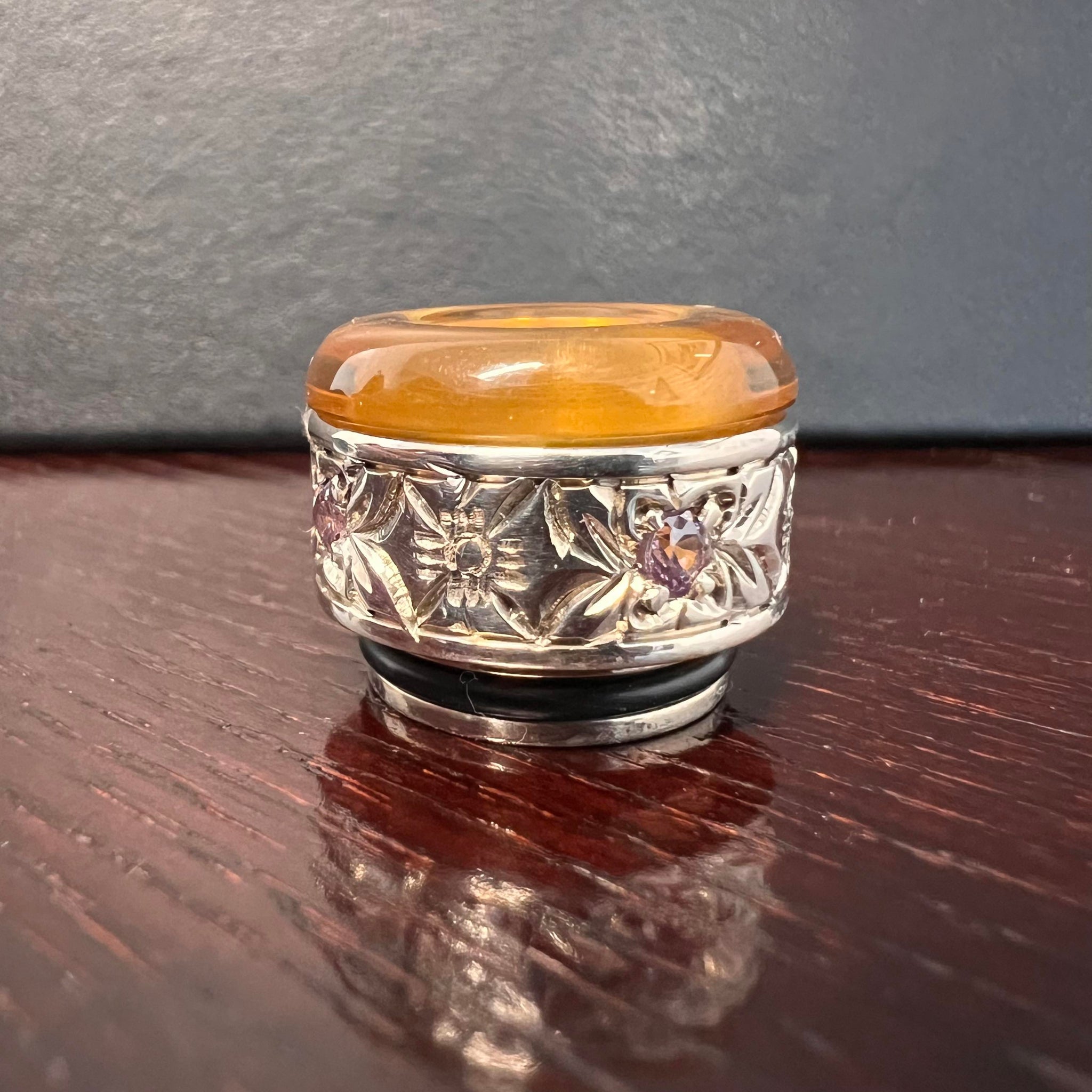 HATI/PILAK HARI Stones Silver Drip Tip by 2JNT Philippines