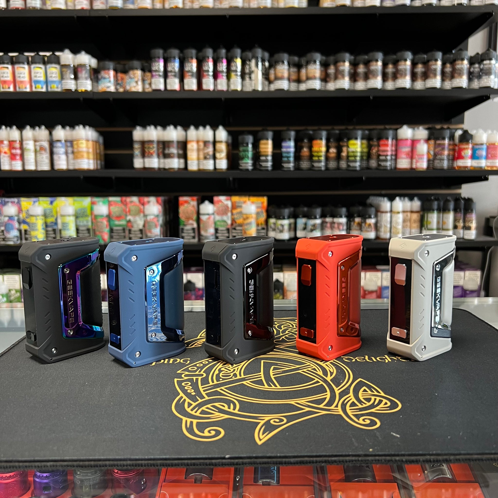GeekVape Aegis L200 Classic Box Mod (21700) Hobby Delights GeekVape Aegis L200 Classic Box Mod (21700) Hobby Delights
