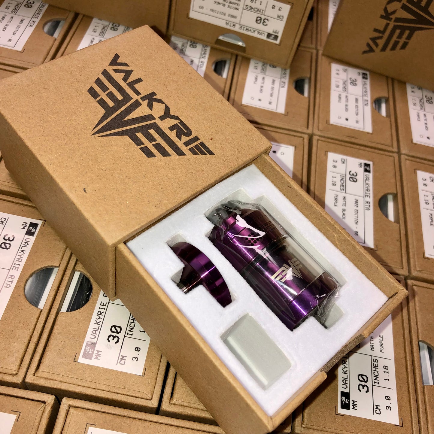 Valkyrie RTA 30mm - Vaperz Cloud Hobby Delights Valkyrie RTA 30mm - Vaperz Cloud Hobby Delights